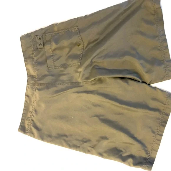 Converse Chuck Taylor All Star Board Shorts mens size 32 Waist - Picture 4 of 4